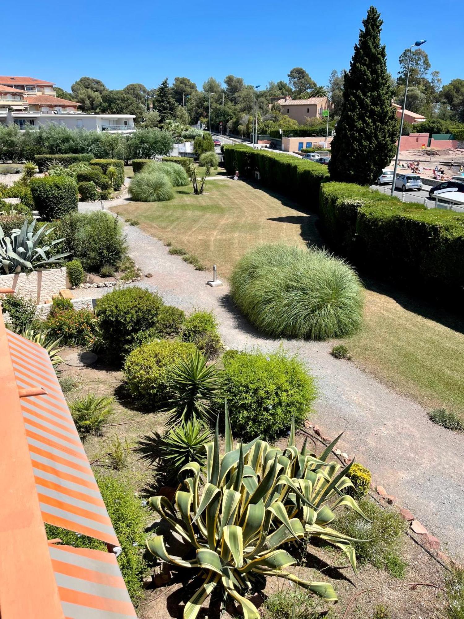 Apartment Grand 4 Pers - Vue Saint-Raphael (Var)